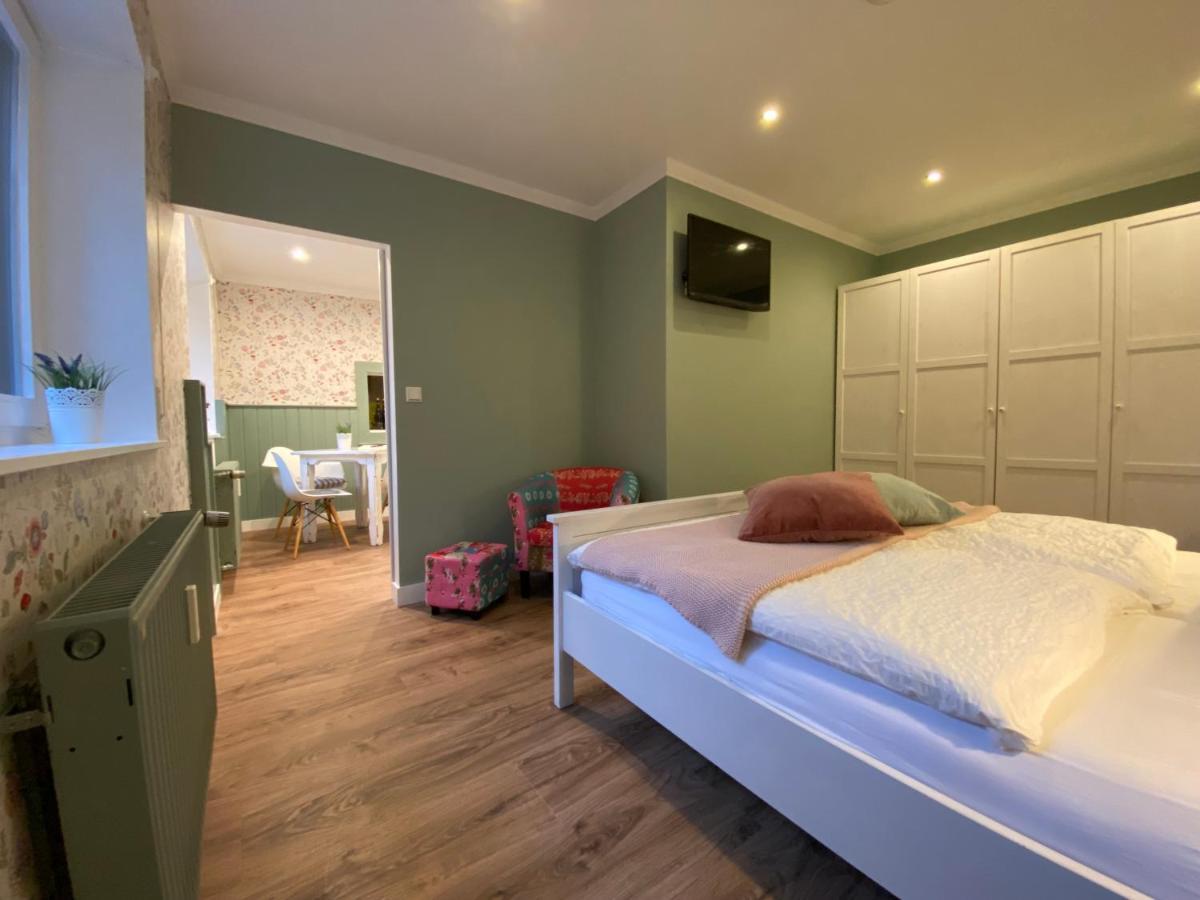 Ferienwohnung Bed N Riesling Forst an der Weinstrasse Exterior foto